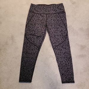 Sweaty Betty capri leggings like new